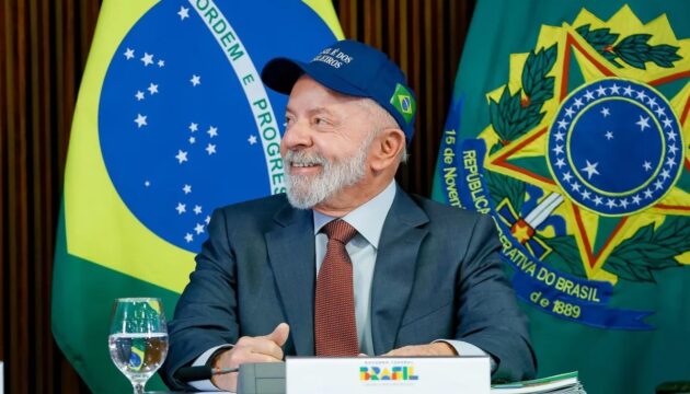 Lula organiza reunião virtual do Brics para propor reforma da OMC 