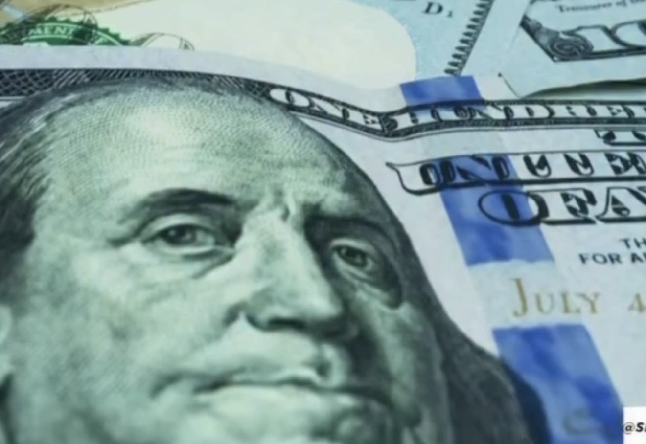Dólar fecha em alta, Bolsa cai pela quarta vez seguida e novo imposto começa em 2027