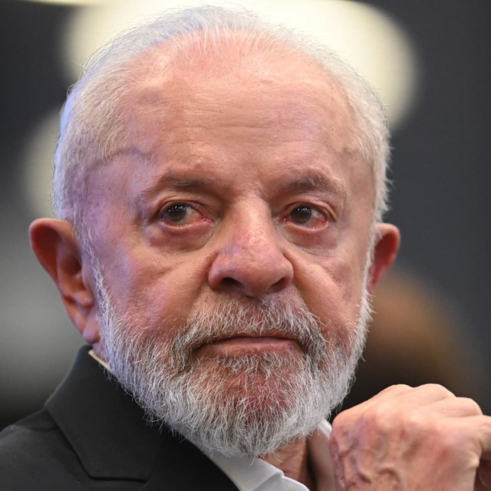 Governo vai derrubar sites e posts nas redes sociais que promovam “discriminação por posições políticas”